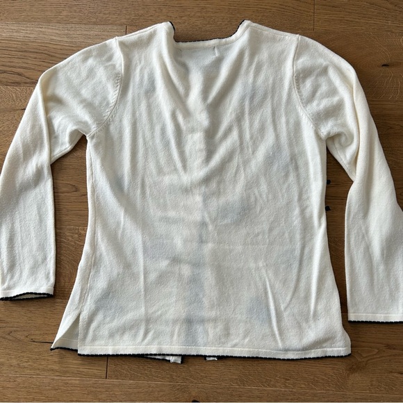 Beautiful Cream Sweater with Butterfly Accents - Picture 3 of 7